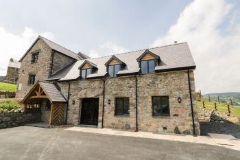 Tyn Y Celyn Isaf, Denbighshire