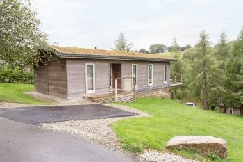 6 Lake View, Cornwall