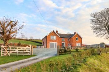 Red House Farm, Powys