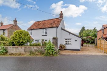 Hollyhedge Cottage, Norfolk