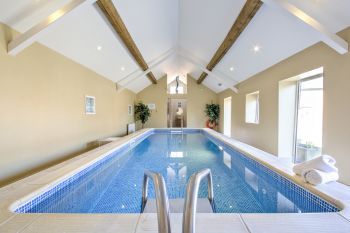 William's Hayloft with Swimming Pool, Sports Court & Toddler Play Area, Shropshire,  England