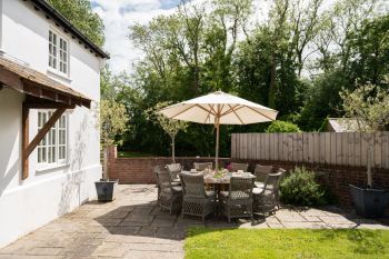 Tincleton Lodge, Dorset,  England