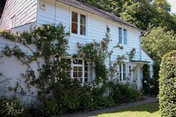 Gun Hill Cottage, East Sussex,  England