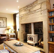 Cosy cottage with woodburner